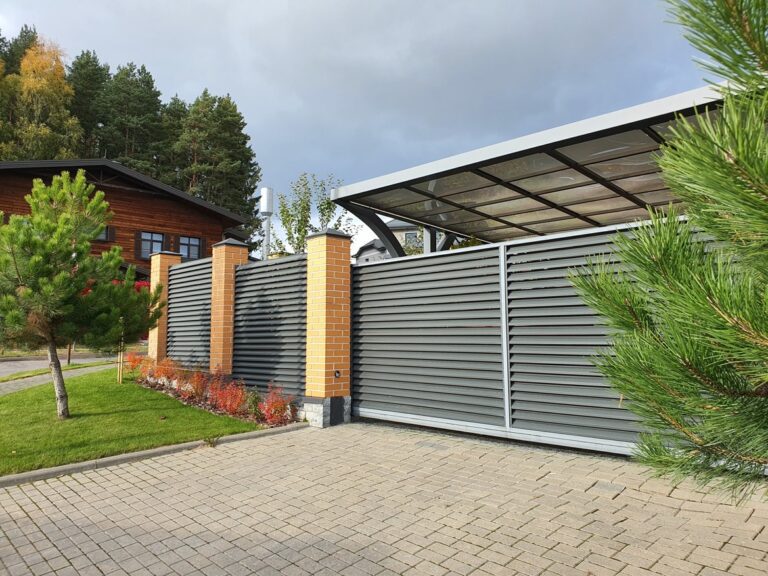 Automatic sliding gate installation in Seattle, WA