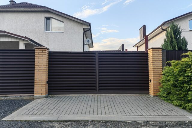 Automated Sliding Driveway Gates — ATLAS style — 10-30 ft Width Automated Sliding Driveway Gates — ATLAS style — 10-30 ft Width