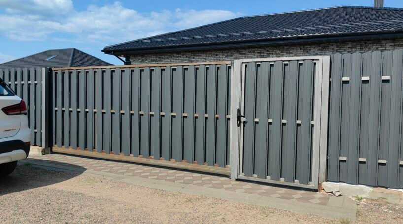 Automatic Sliding Driveway Gates – POLO – 12-30 ft Width
