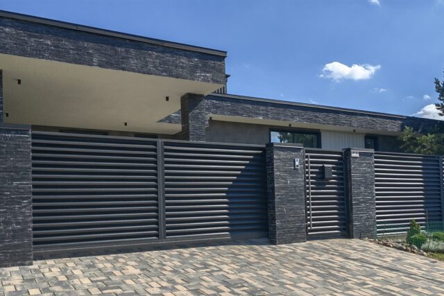 Automated Dual/Single Driveway Gates — ATLAS style — 10-36 ft Width Automated Dual/Single Driveway Gates — ATLAS style — 10-36 ft Width