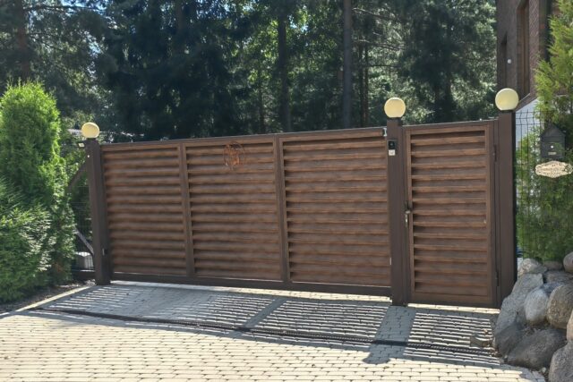 Pedestrian Gate — ATLAS style — 3-6 ft Width Pedestrian Gate — ATLAS style — 3-6 ft Width