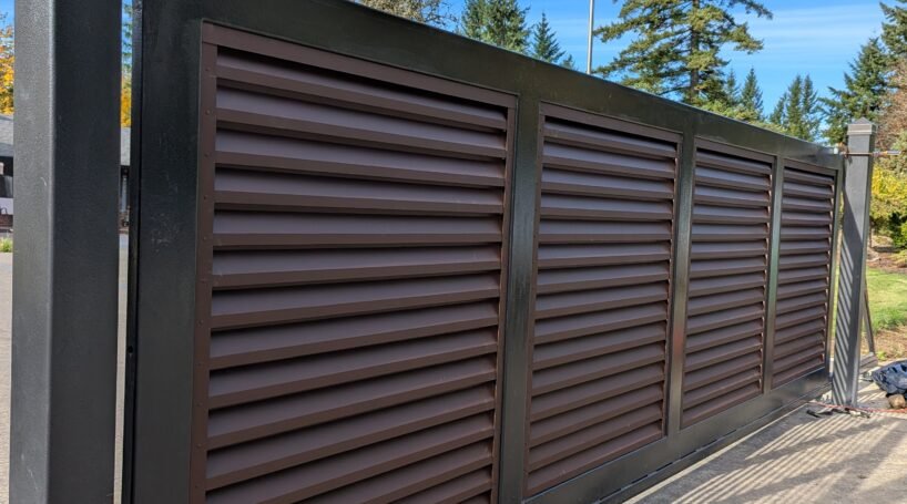 ATLAS Cantilever Driveway Gate – 12–30 ft Width