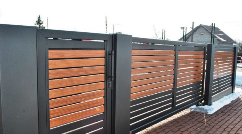 TERRA Cantilever Driveway Gate – 12–30 ft Width