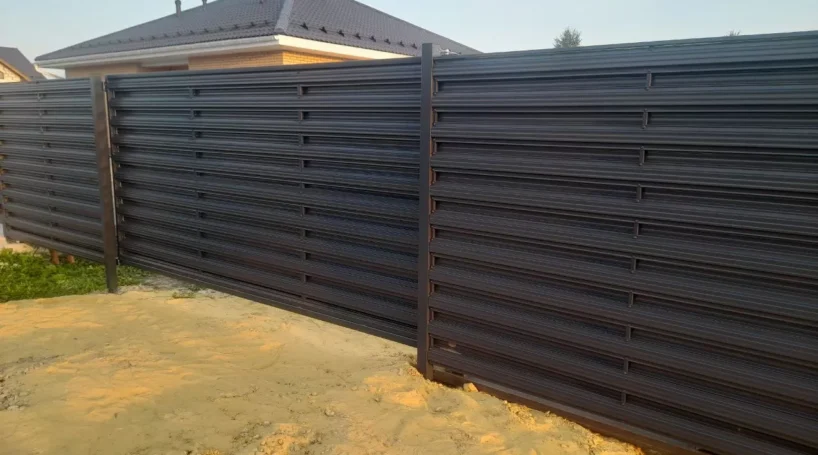 TISA Cantilever Driveway Gate – 12–30 ft Width