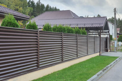 Louvered Metal Fence ATLAS