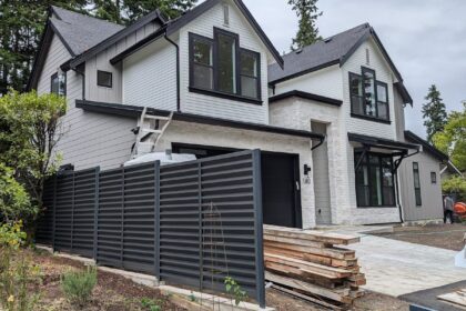 Automatic Swing Gate & Metal Fence in ATLAS Style. Automatic Swing Gate & Metal Fence in ATLAS Style.