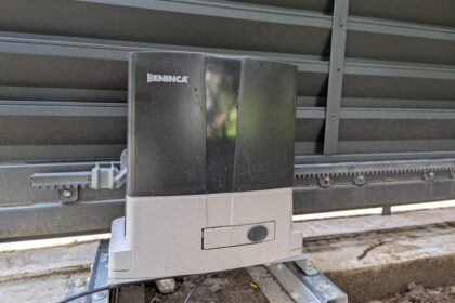 ATLAS Style Cantilever gate, Keypad, Gate Lighting. ATLAS Style Cantilever gate, Keypad, Gate Lighting.