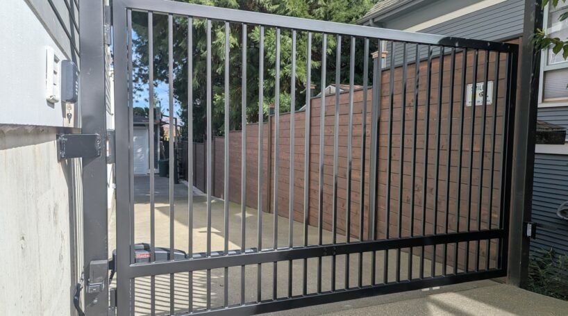 Automatic Sliding Driveway Gates – IRON – 12-30 ft Width