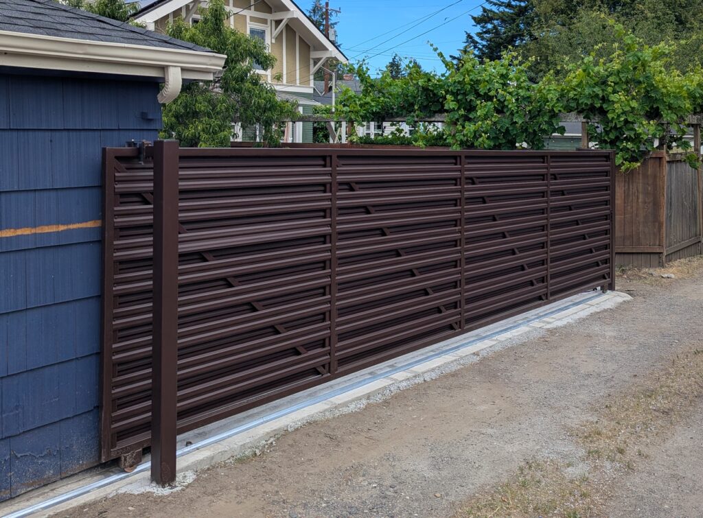 Sliding Gate in Seattle, WA | TISA Style